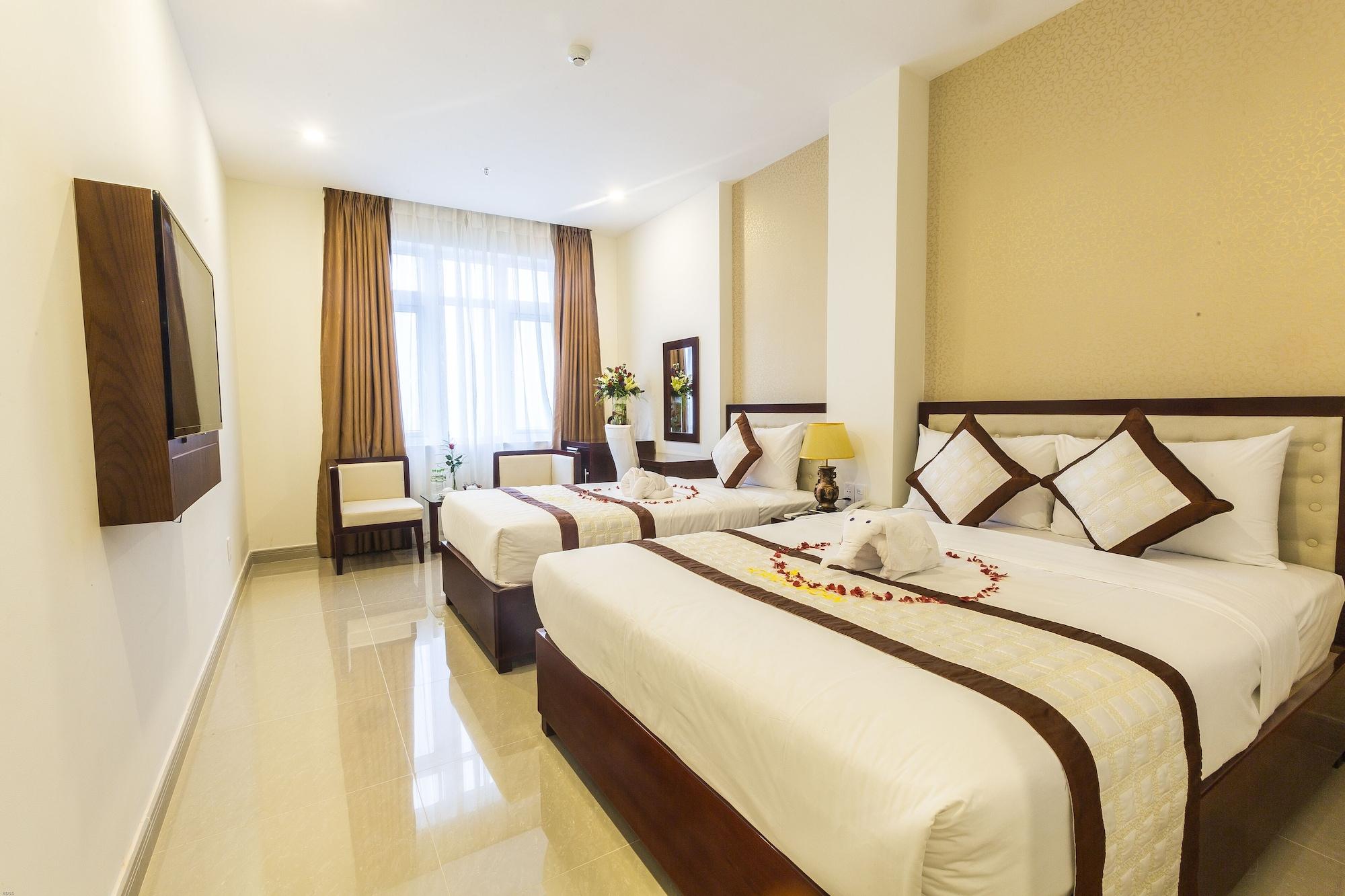 Hoang Linh Dan Hotel Da Nang Exterior photo